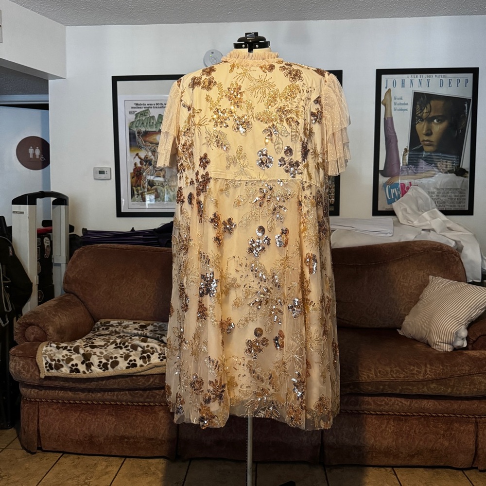 JessaKae Glittering Floral Mini Dress in Cream and Gold